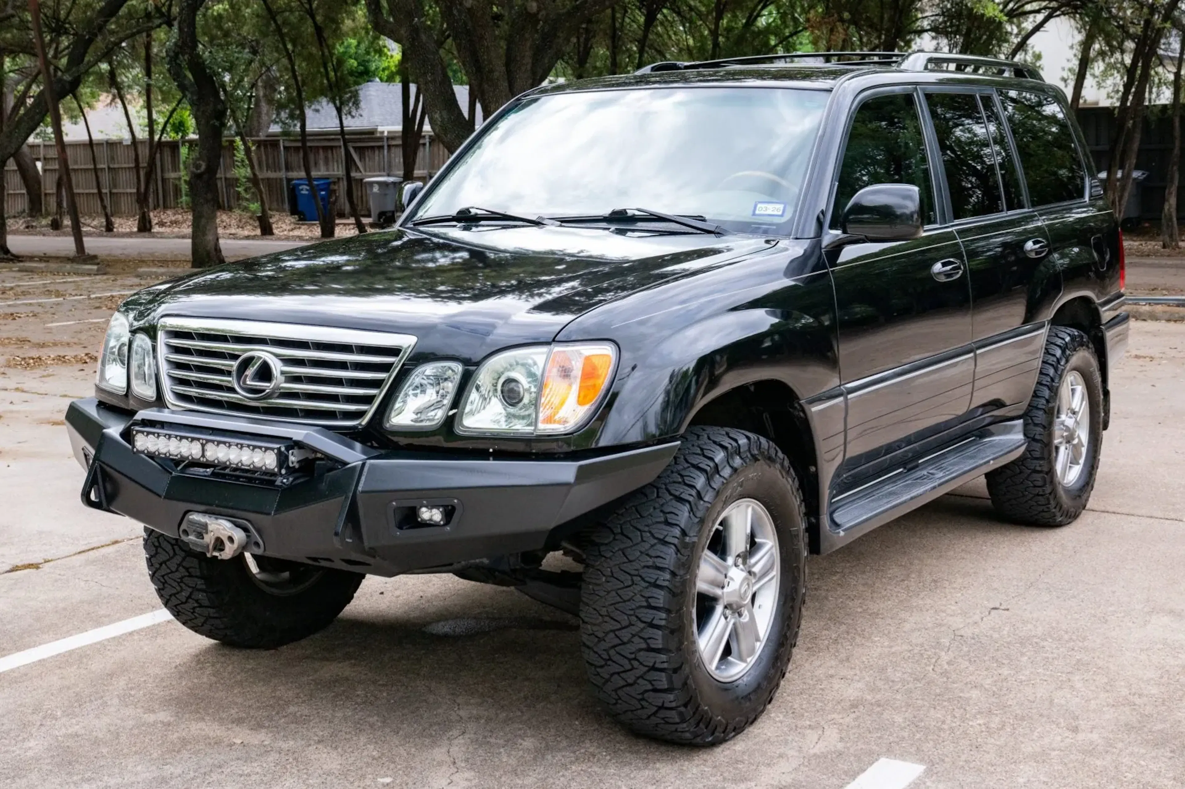 2006 Lexus LX470 VIN JTJHT00W364019753 | Hagerty Valuation Tools®